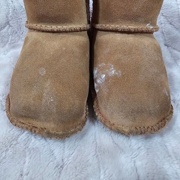 UGG Erin Baby Booties Unisex Small Leather Sherpa Lined Winter Classic Easy On - Picture 6 of 8